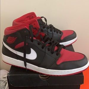 Nike Air Jordan 1 Mid